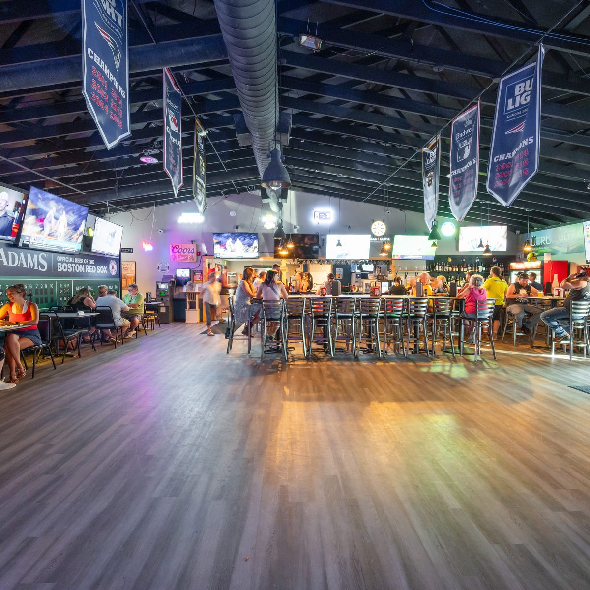 Up to 300 Guests. One Great Space.